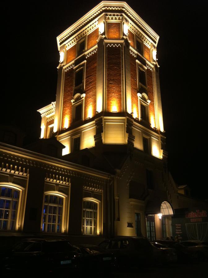 Hôtel Pevcheskaya Bashnya à Pouchkine Extérieur photo